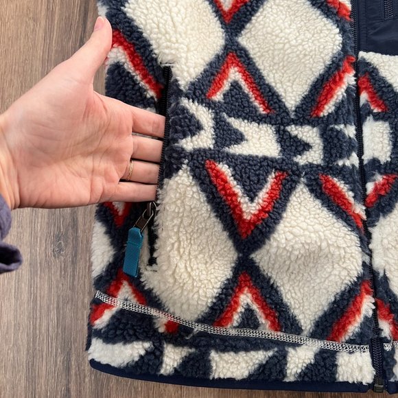 Patagonia Retro X Deep Pile Fleece Vest- Tribal Brass Hawk Sz S - Picture 6 of 14